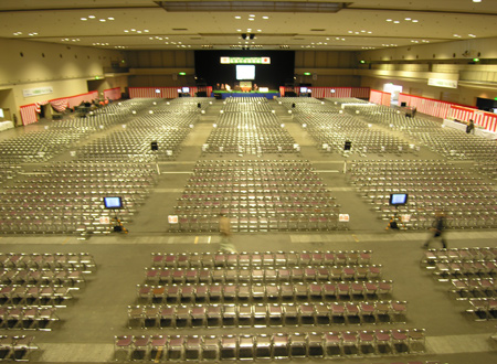 集会・イス（4,750席）配置